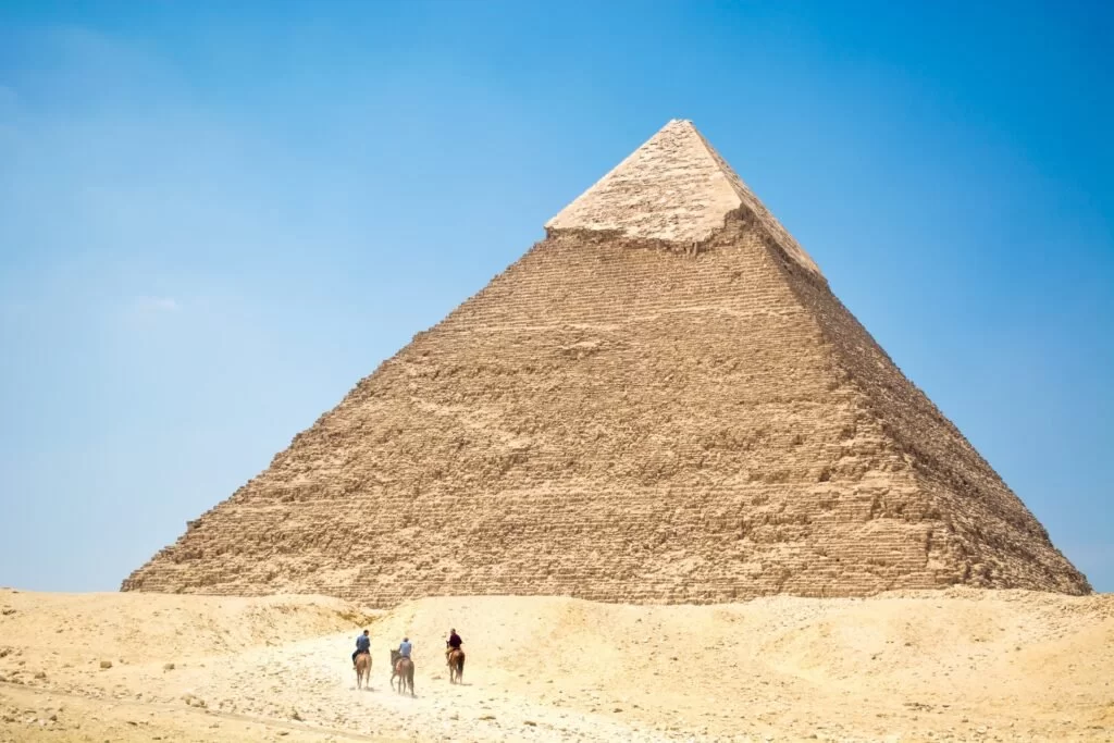 a grande pirâmide de gizé